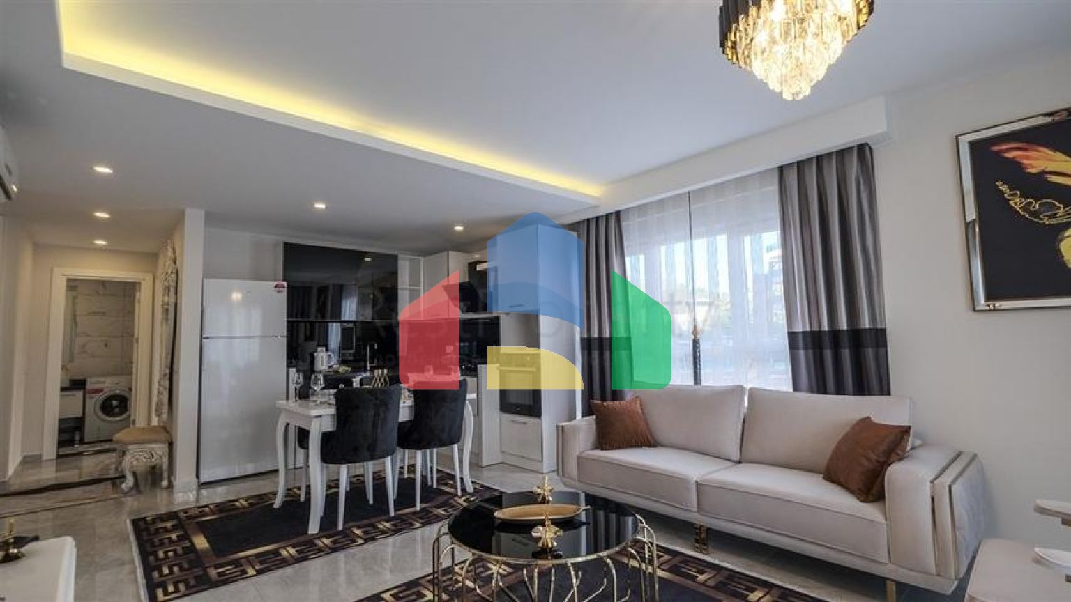 Двокімнатна квартира в районі Махмутлар