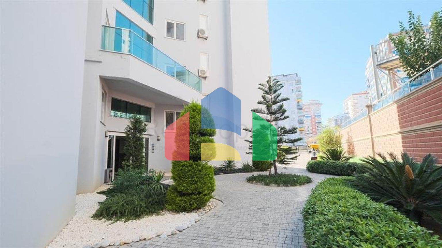 Двокімнатна квартира в районі Махмутлар