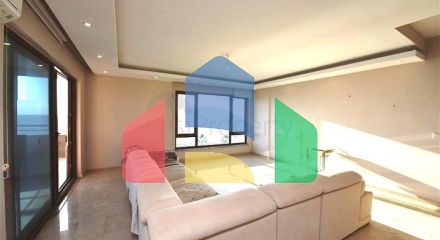 Простора трикімнатна квартира на першій береговій лінії Простора трикімнатна квартира на першій береговій лінії