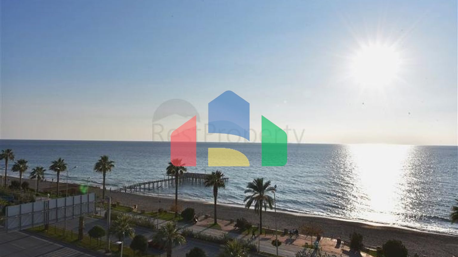 Простора трикімнатна квартира на першій береговій лінії