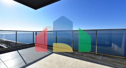 Квартира 2+1 с панорамным видом на море в районе Махмутлар