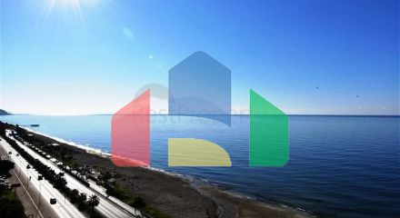 Квартира 2+1 с панорамным видом на море в районе Махмутлар