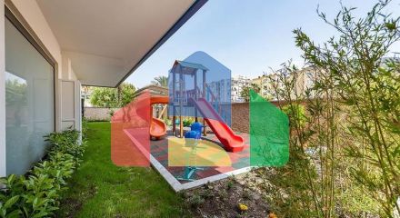 Квартира 2 + 1 з панорамним видом на море в районі Махмутлар