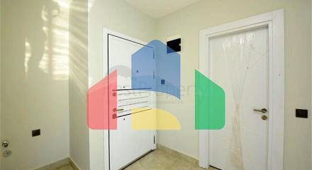 Квартира 2 + 1 з панорамним видом на море в районі Махмутлар