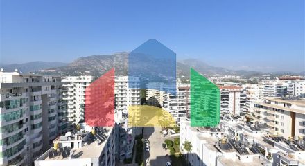 Квартира планировкой 4+1 с отдельной кухней в Махмутларе