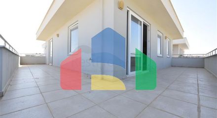 Квартира планировкой 4+1 с отдельной кухней в Махмутларе