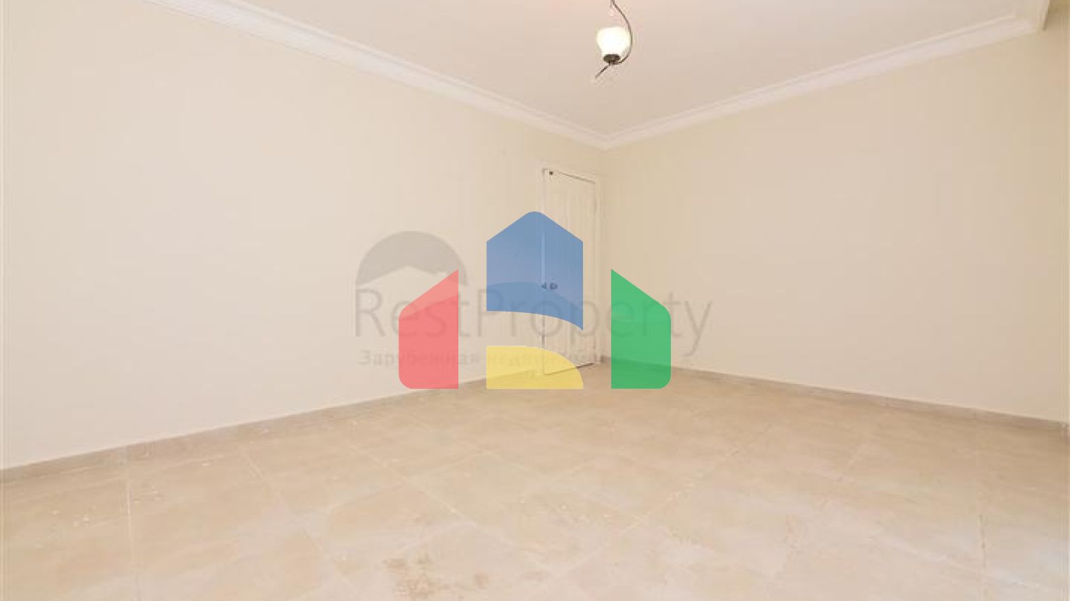 Квартира планировкой 4+1 с отдельной кухней в Махмутларе