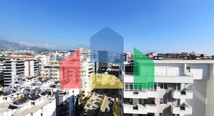 Квартира планировкой 4+1 с отдельной кухней в Махмутларе