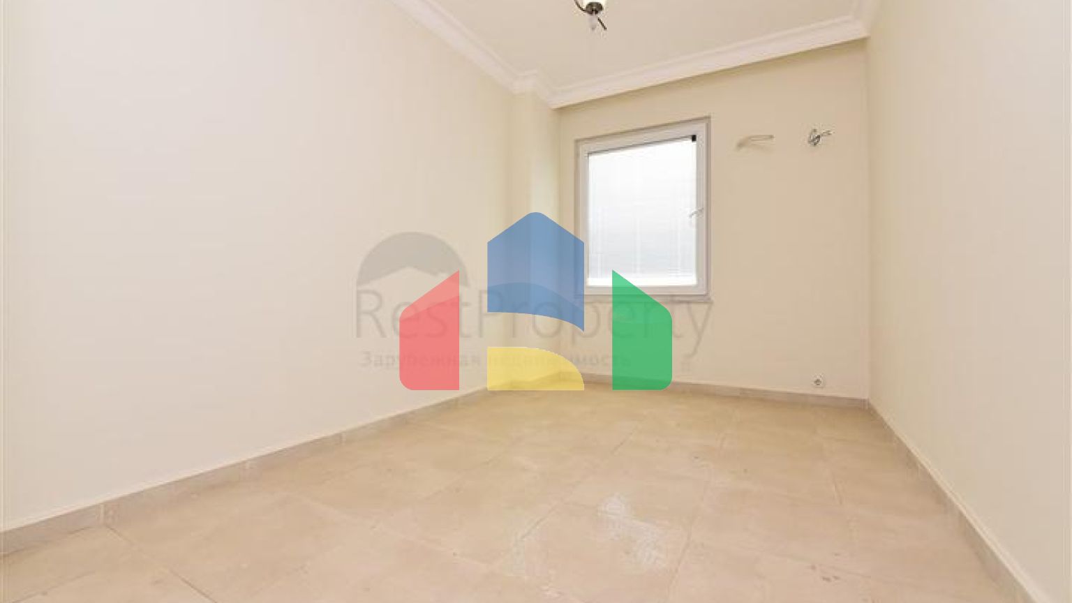 Квартира планировкой 4+1 с отдельной кухней в Махмутларе