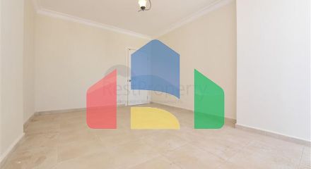 Квартира планировкой 4+1 с отдельной кухней в Махмутларе