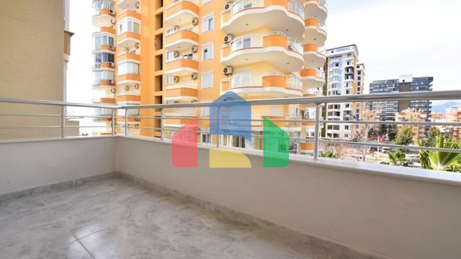 Квартира 3+1 в районе Махмутлар