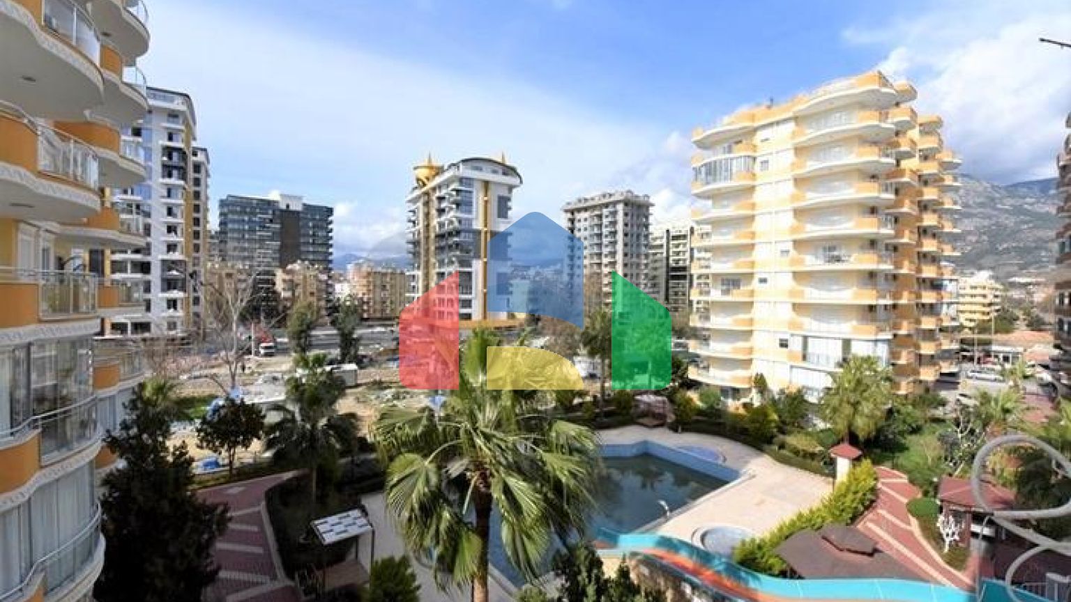 Квартира 3+1 в районе Махмутлар