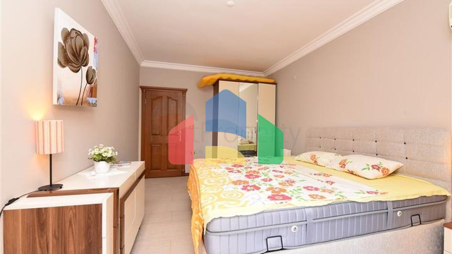 Трикімнатні апартаменти в Махмутларі