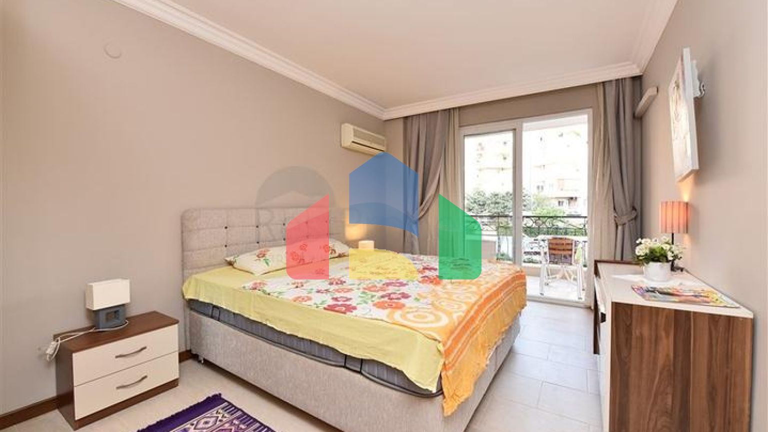 Трикімнатні апартаменти в Махмутларі