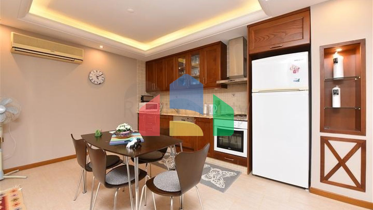 Трикімнатні апартаменти в Махмутларі