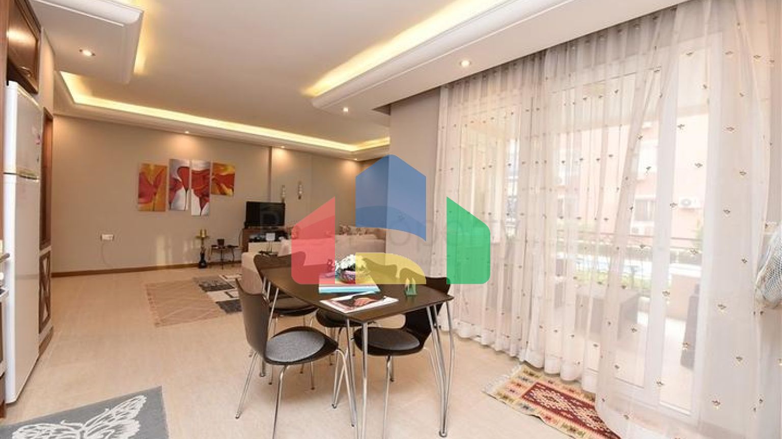 Трикімнатні апартаменти в Махмутларі