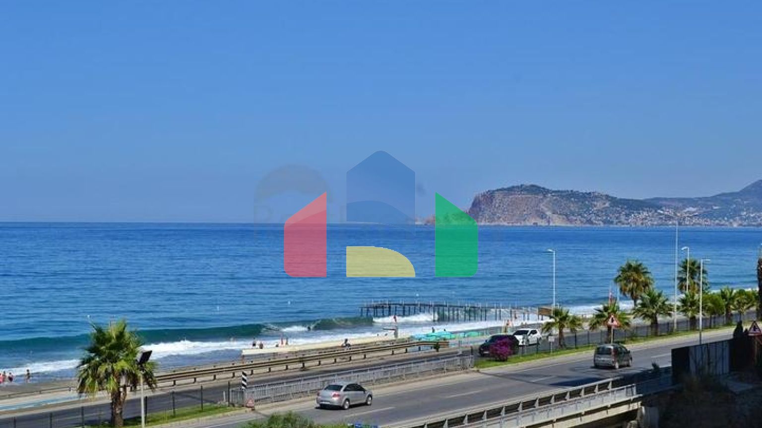 Квартира 2+1 с видом на море в районе Махмутлар