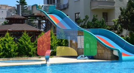 Квартира 2+1 с видом на море в районе Махмутлар