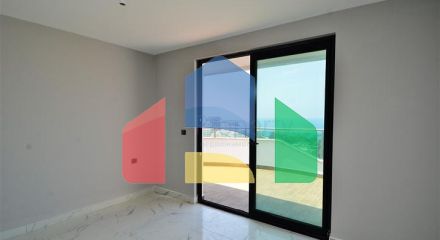 Трехкомнатный пентхаус в районе Махмутлар