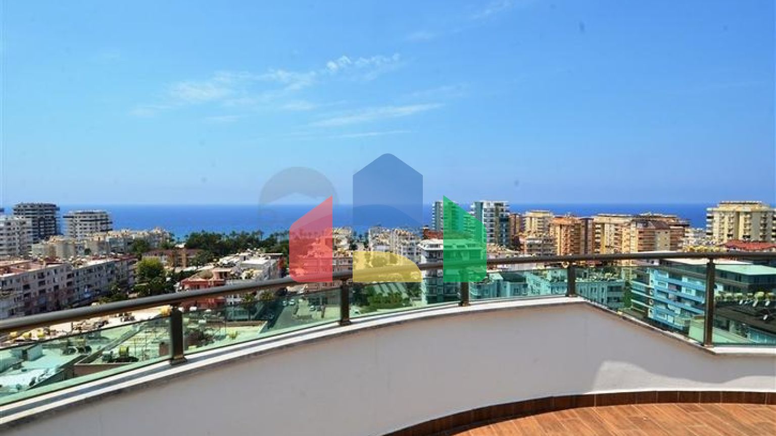 Трехкомнатный пентхаус в районе Махмутлар