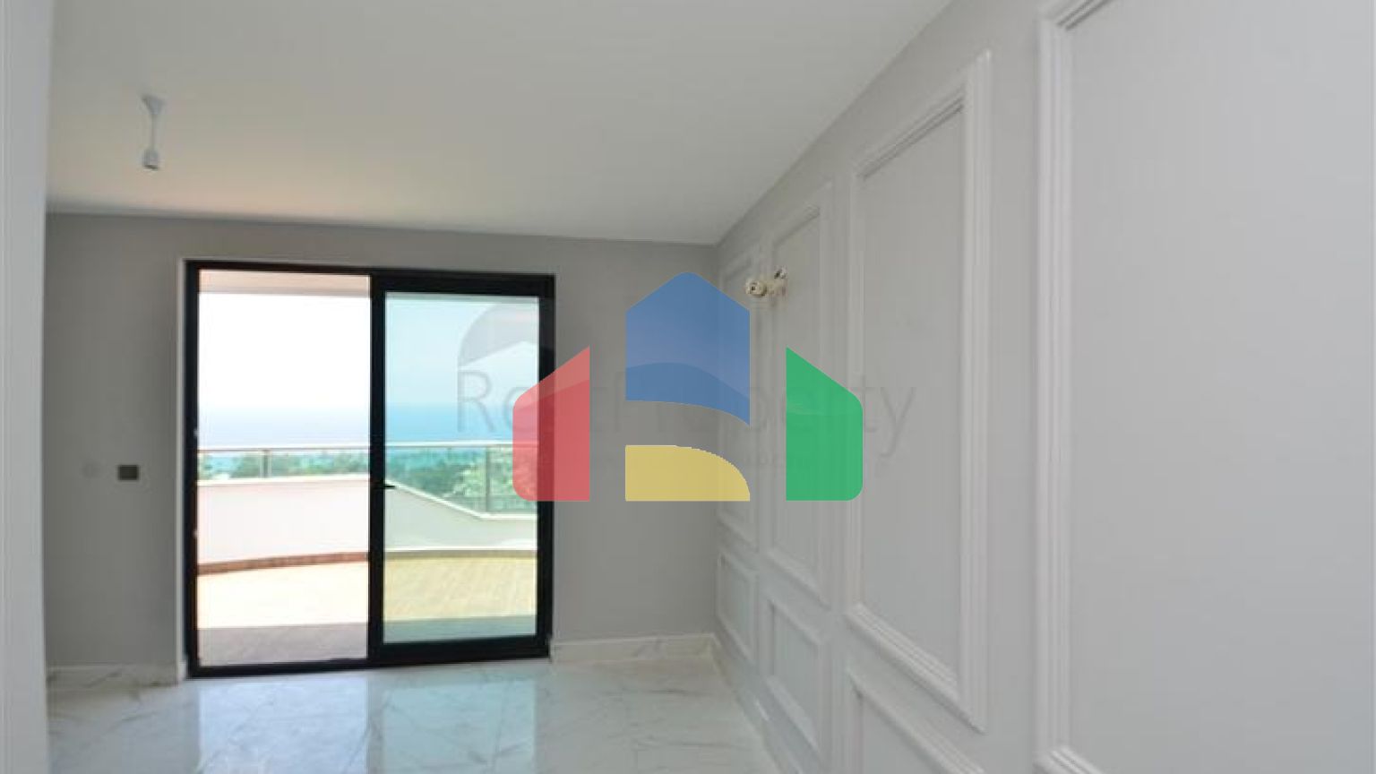 Трехкомнатный пентхаус в районе Махмутлар