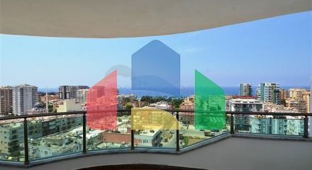 Трехкомнатный пентхаус в районе Махмутлар