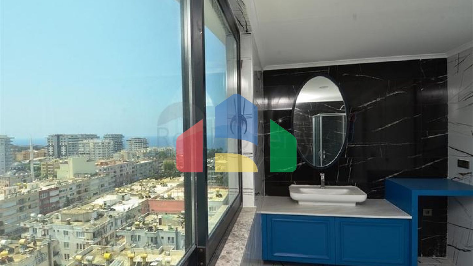 Трехкомнатный пентхаус в районе Махмутлар