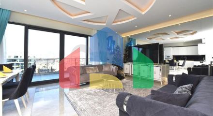 Пентхаус планировкой 2+1 на первой береговой линии в районе Махмутлар