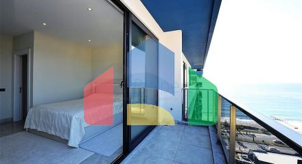 Пентхаус планировкой 2+1 на первой береговой линии в районе Махмутлар