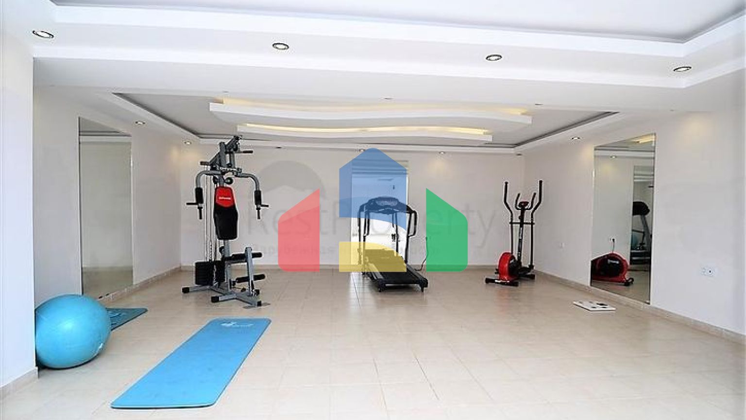 Просторі апартаменти в Махмутларі