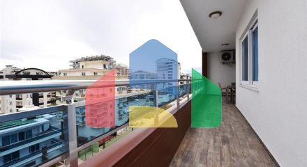 Мебльована трикімнатна квартира в центрі Махмутлара