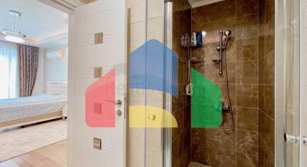 Мебльована трикімнатна квартира в центрі Махмутлара