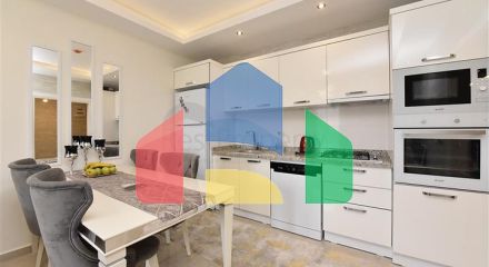 Меблированная трехкомнатная квартира в центре Махмутлара