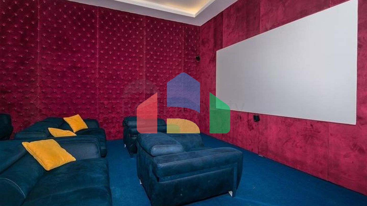 Меблированная трехкомнатная квартира в центре Махмутлара