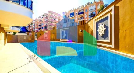 Світла квартира 2+1 в сучасному житловому будинку в районі Махмутлар