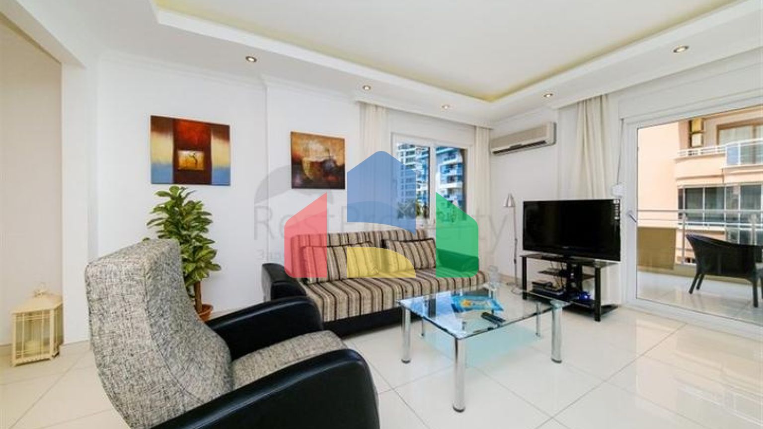 Трикімнатна квартира 2 + 1 в районі Махмутлар