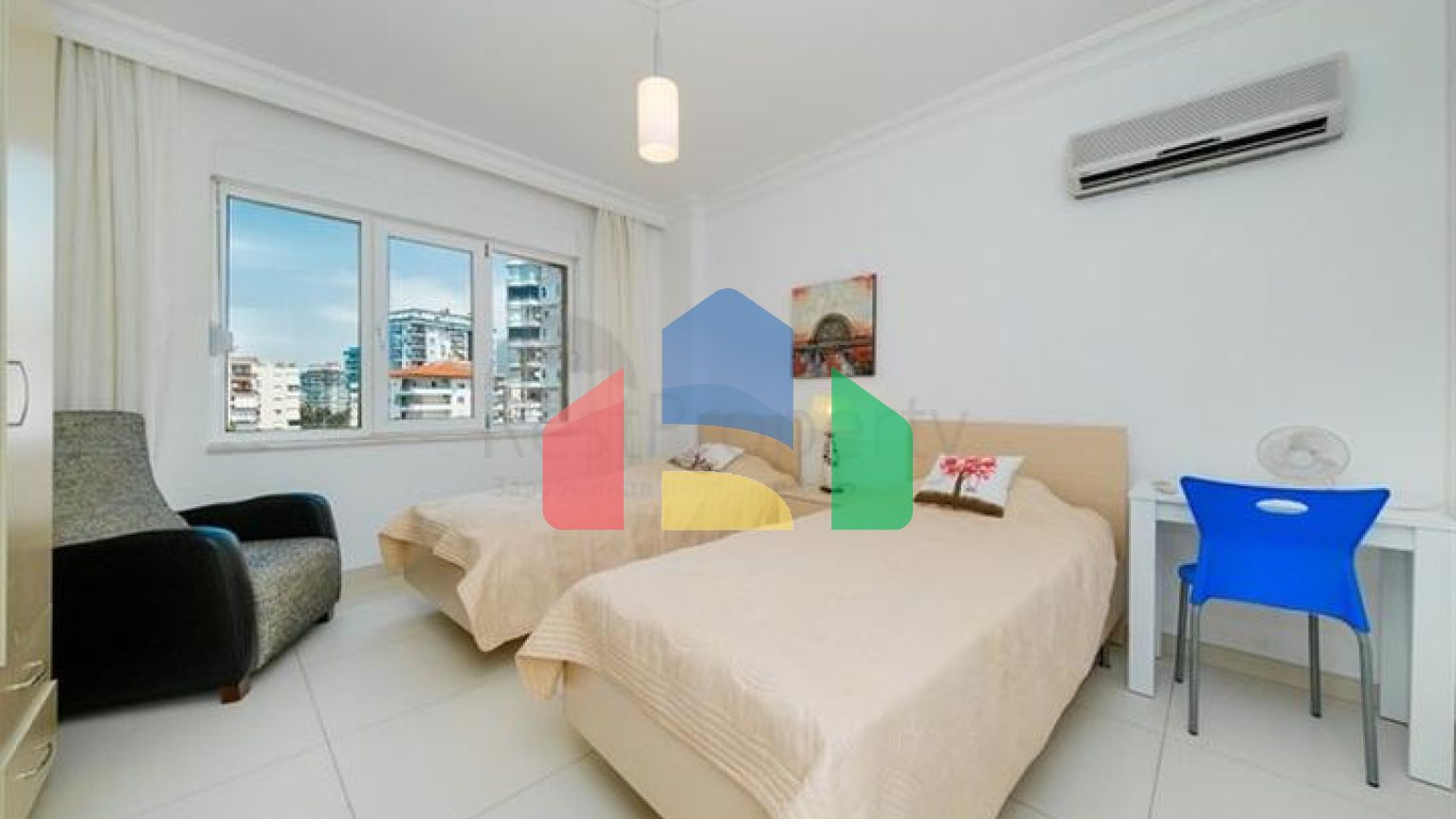 Трикімнатна квартира 2 + 1 в районі Махмутлар