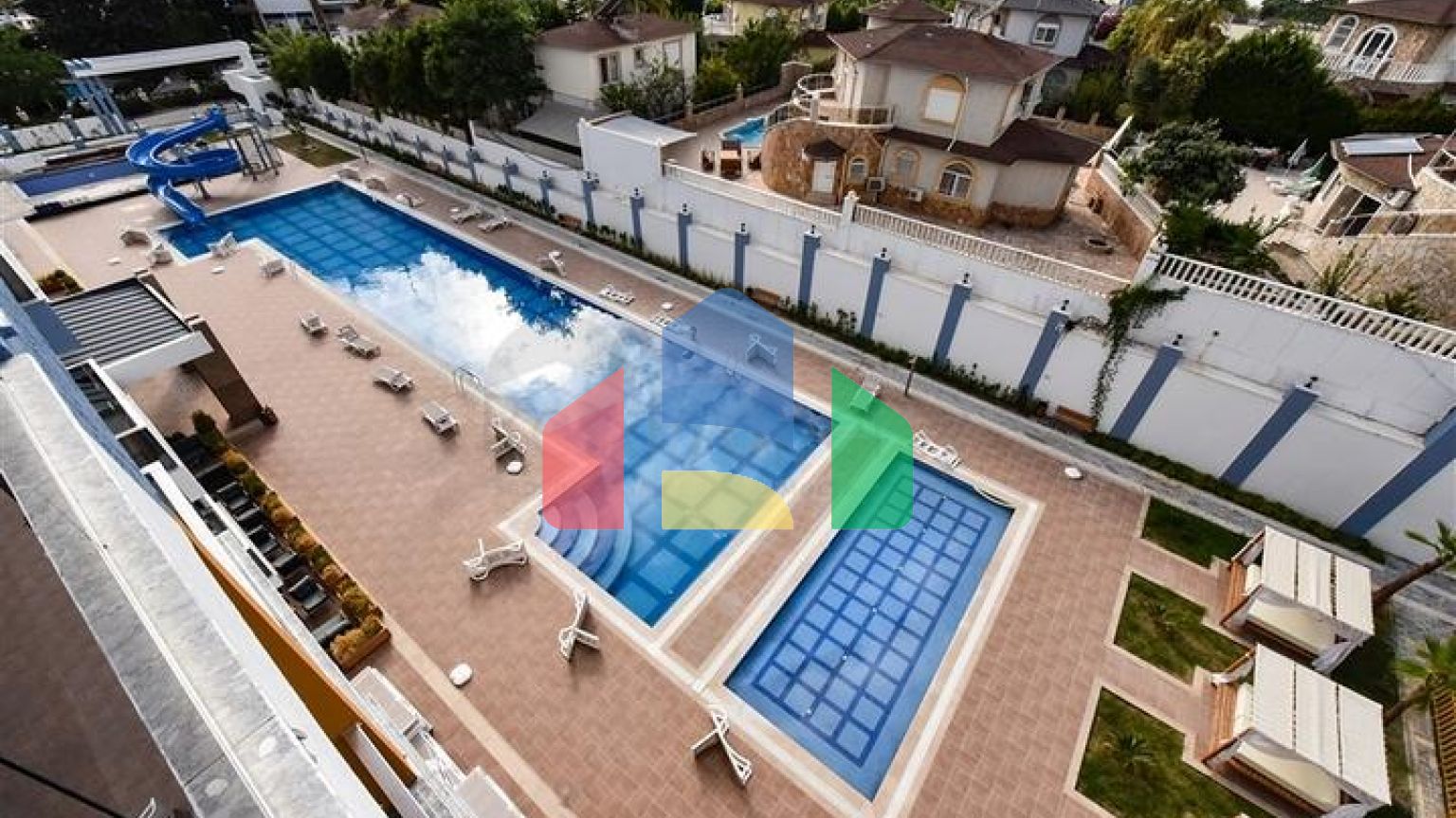 Квартира 1 + 1 в районі Махмутлар