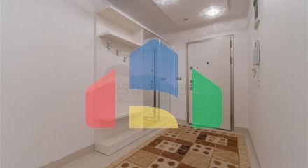 Сучасна квартира 2 + 1 з розвиненою інфраструктурою в Махмутларі