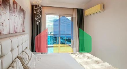 Затишна мебльована квартира 1 + 1 в розвиненому житловому комплексі