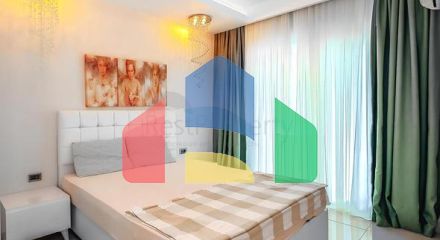 Затишна мебльована квартира 1 + 1 в розвиненому житловому комплексі