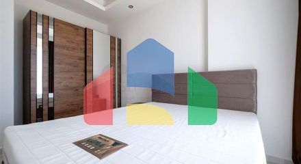 Затишна мебльована квартира в сучасному житловому комплексі біля узбережжя