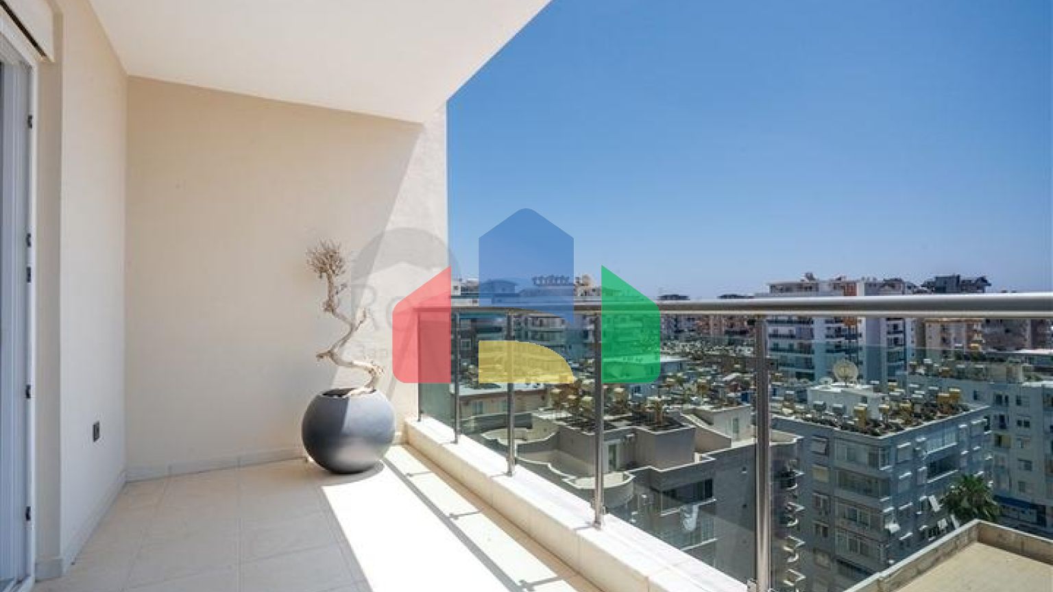 Трикімнатна квартира 2 + 1 з меблями і розвиненою інфраструктурою в районі Махмутлар