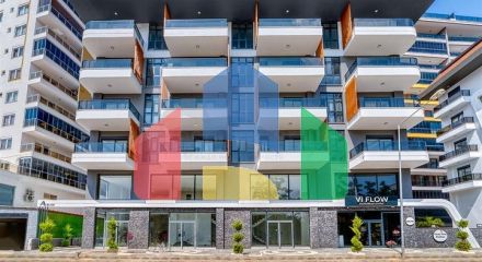 Пентхаус 2 + 1 з терасою і меблями в районі Махмутлар