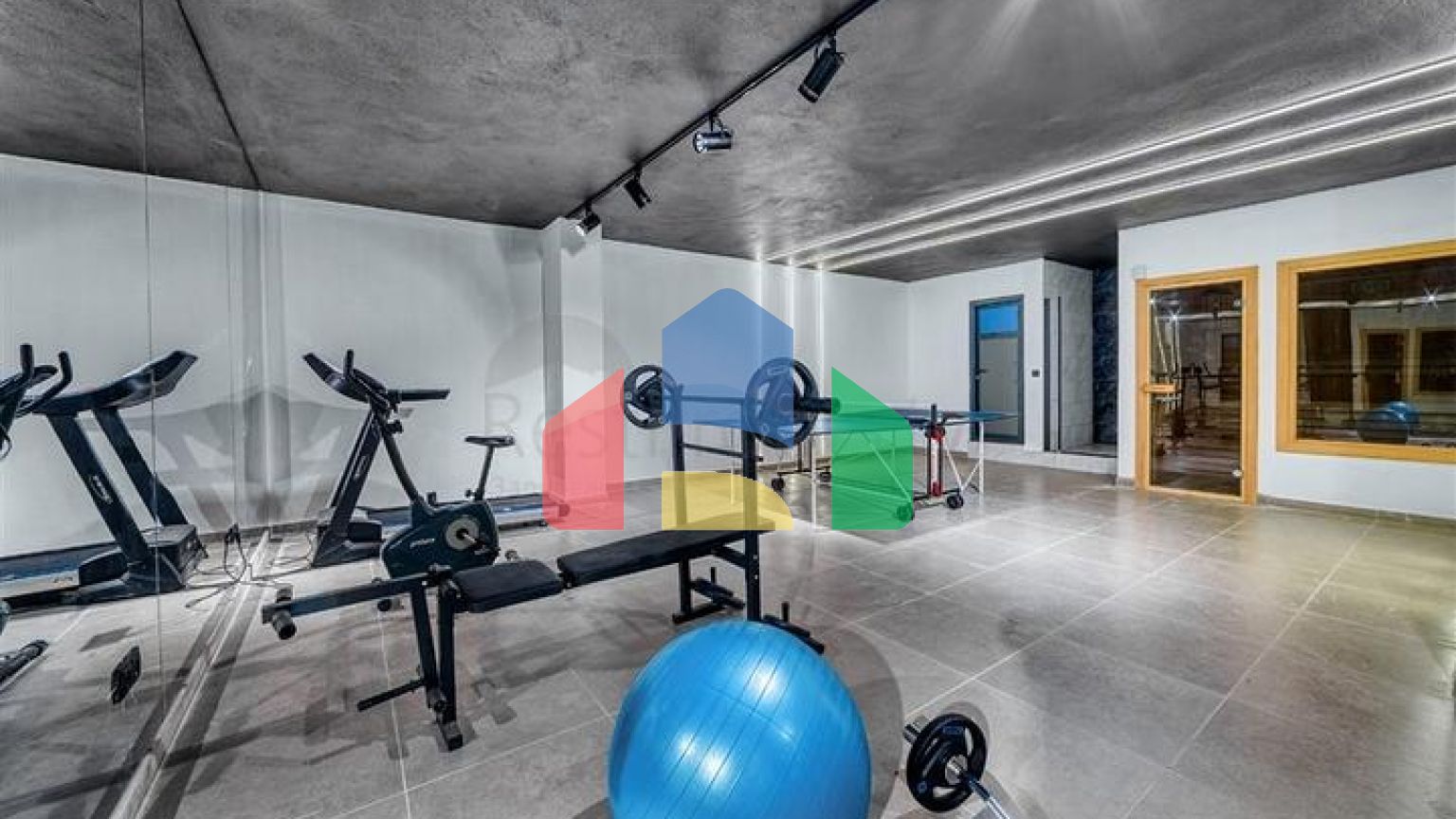 Пентхаус 2 + 1 з терасою і меблями в районі Махмутлар