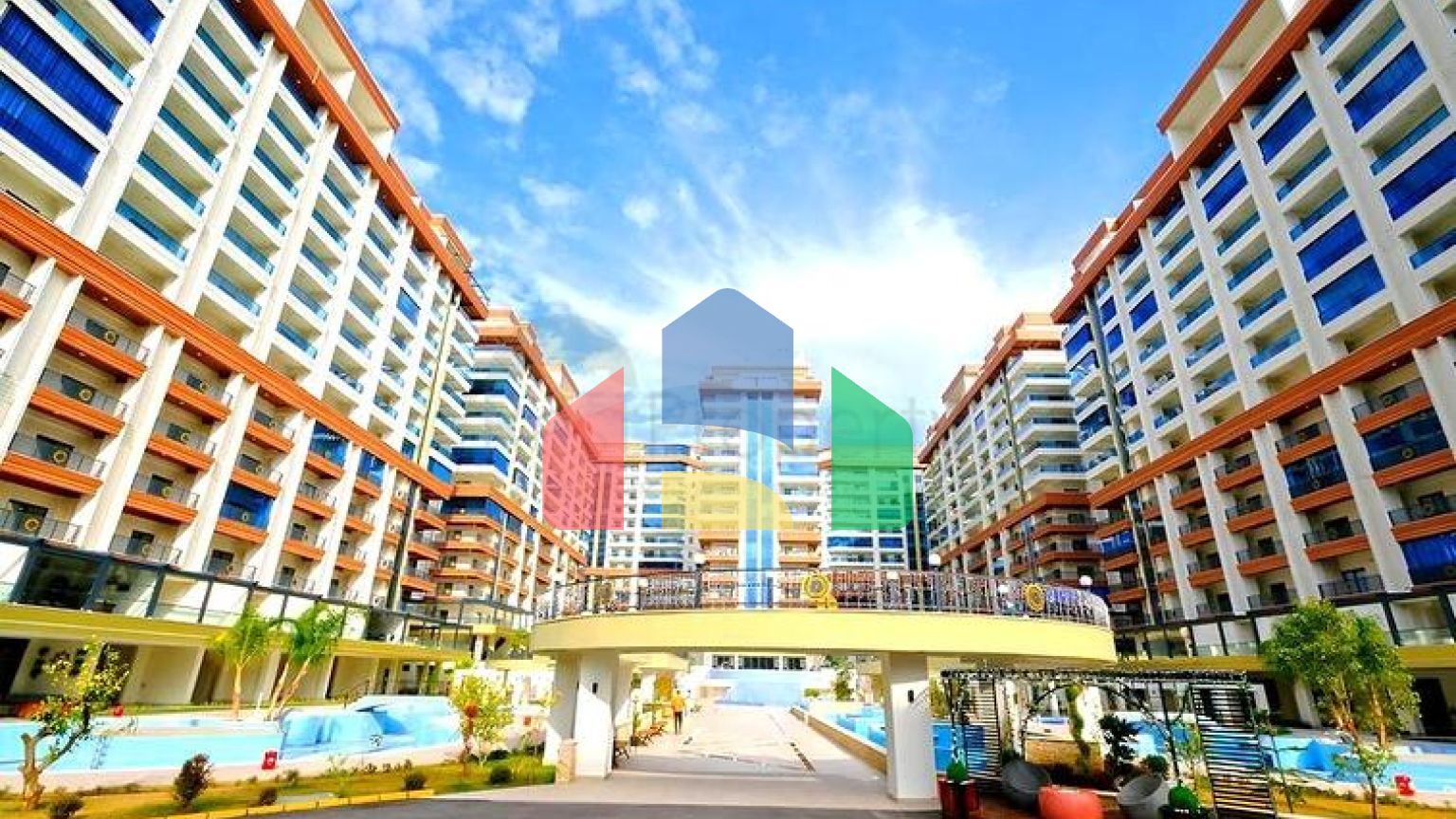 Світла квартира 1 + 1 з виходом в сад в розвиненому комплексі