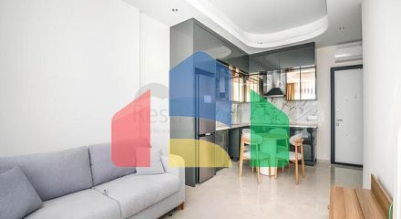 Сучасна мебльована квартира з розвиненою інфраструктурою в Махмутларі