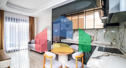 Сучасна мебльована квартира з розвиненою інфраструктурою в Махмутларі