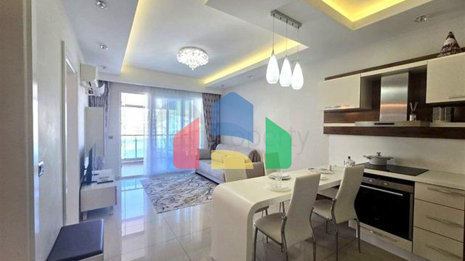 Світла квартира 1 + 1 на високому поверсі в районі Махмутлар