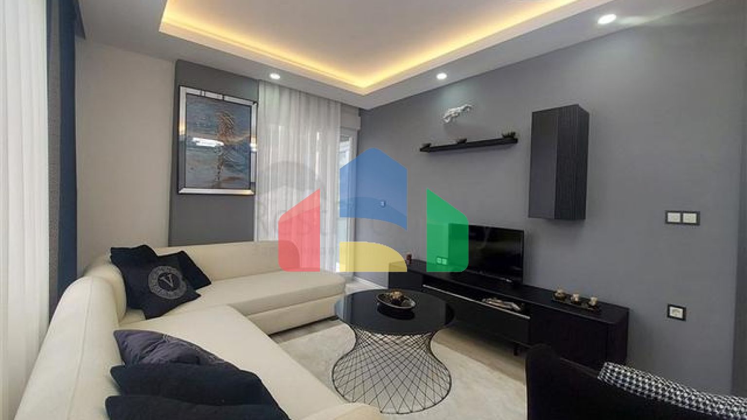 Уютная квартира 2+1 в современном комплексе в Махмутларе